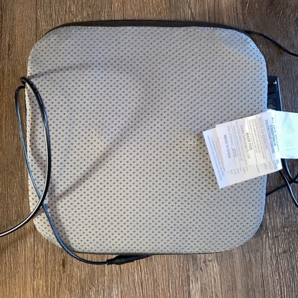 Confier foot massager with heat only used once - Picture 6 of 6